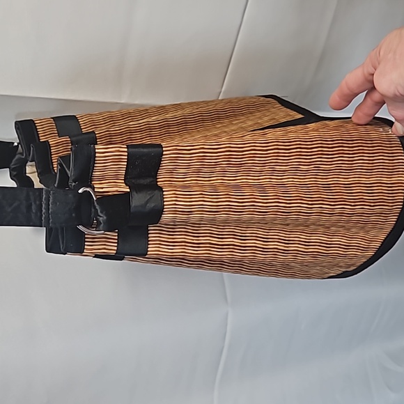 Baskets of Cambodia Shoulder Bag - Picture 3 of 8